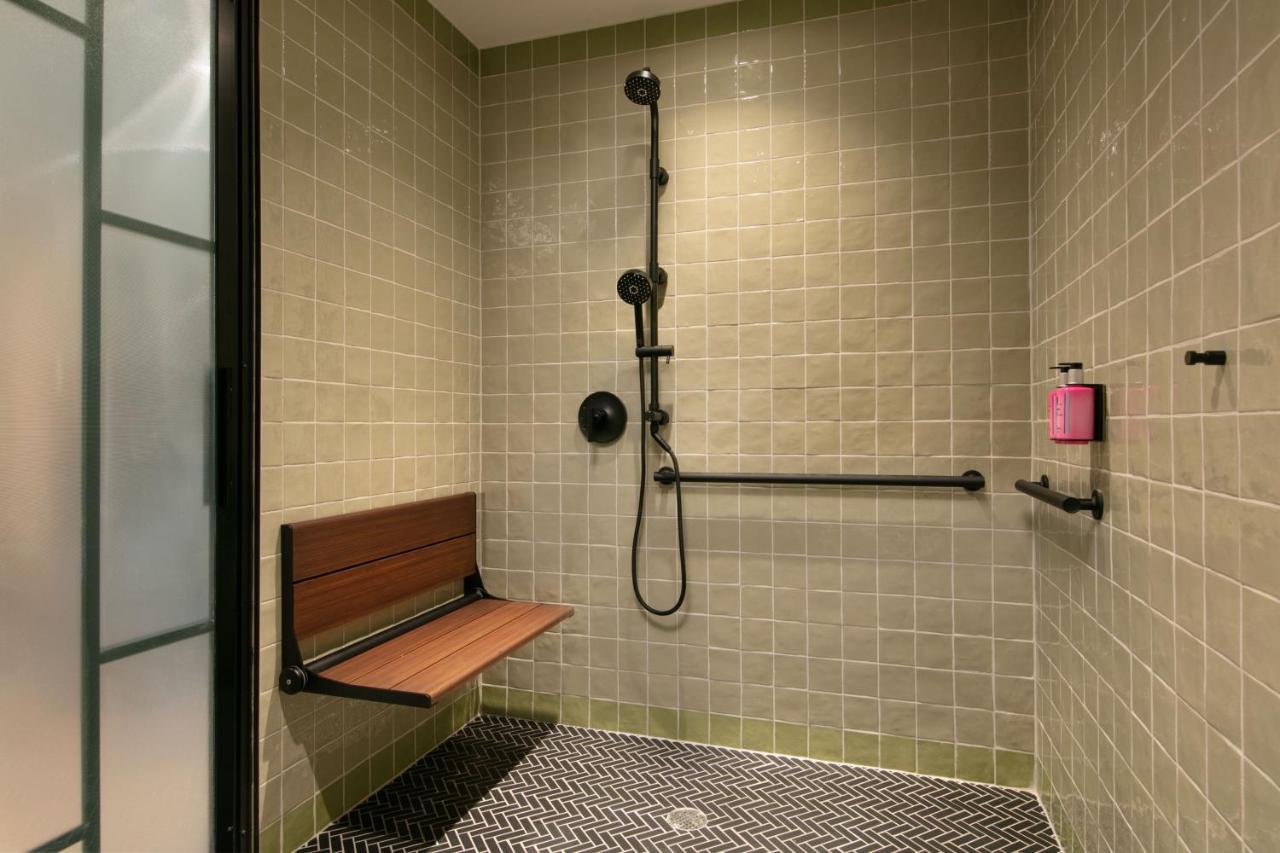 Hotel Moxy Brooklyn Williamsburg New York Exteriér fotografie
